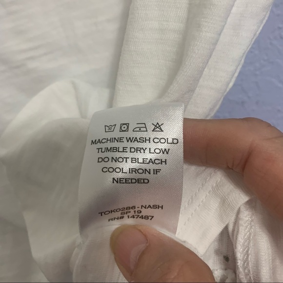 Draper James White Scoop Neck Nashville Tee - Picture 4 of 5